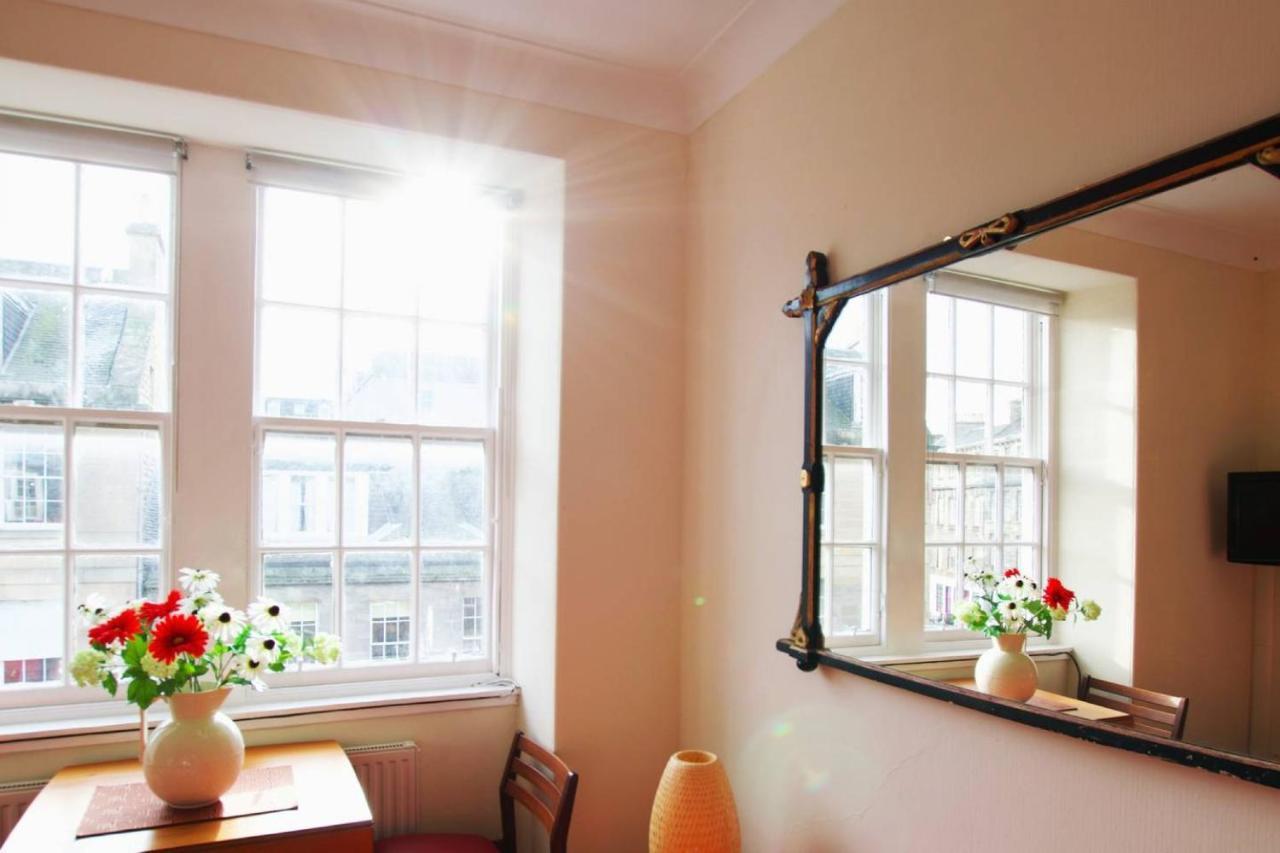Joivy Bright Flat With Workspace In New Town Édimbourg Extérieur photo